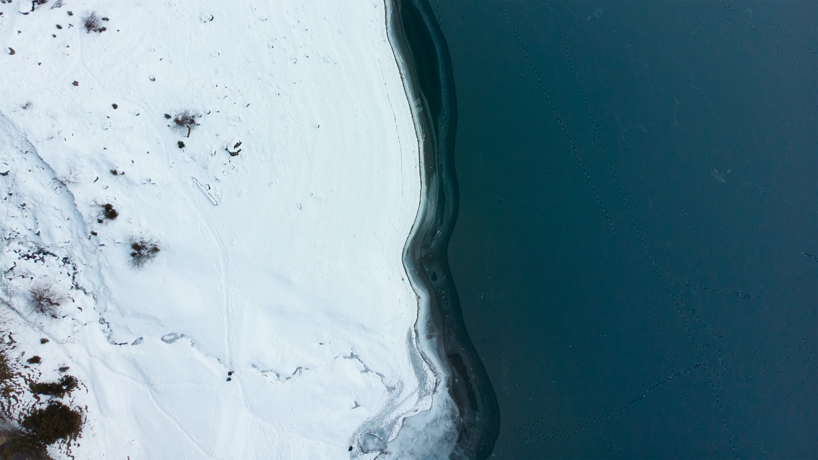 ice-thimo-pedersen-nC_dpX5Q_bA-unsplash.png